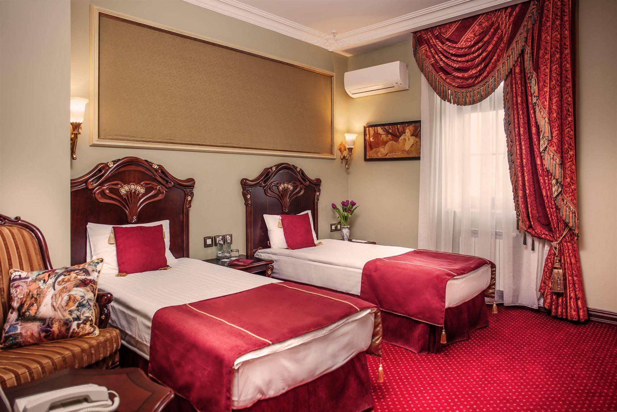 Staro Hotel Kiev Quarto foto